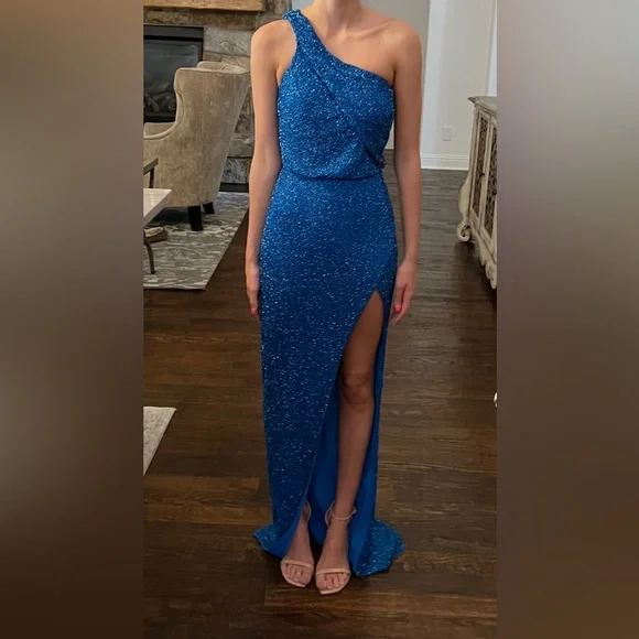 Sherri Hill Formal Dress - Picture 7 of 8